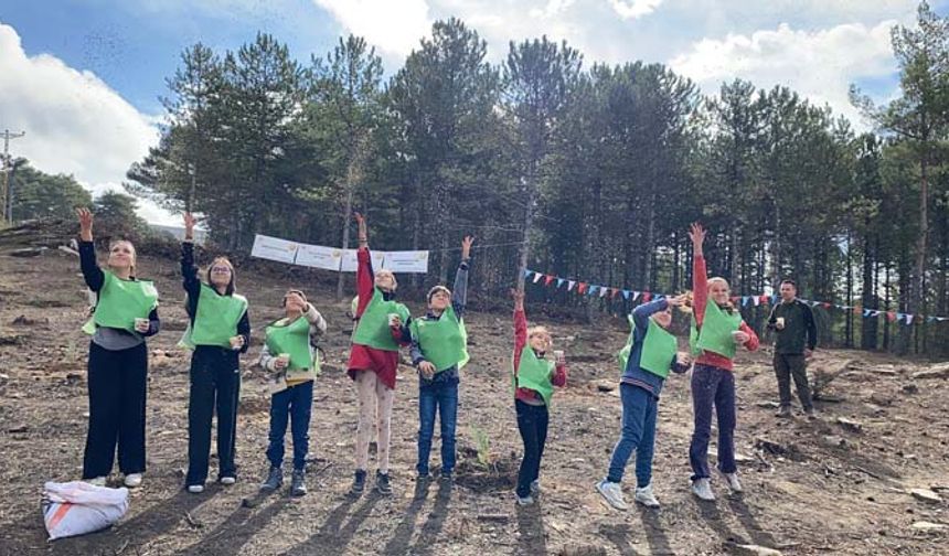 Çine’de “Yeşil Vatan” için fidanlar toprakla buluştu