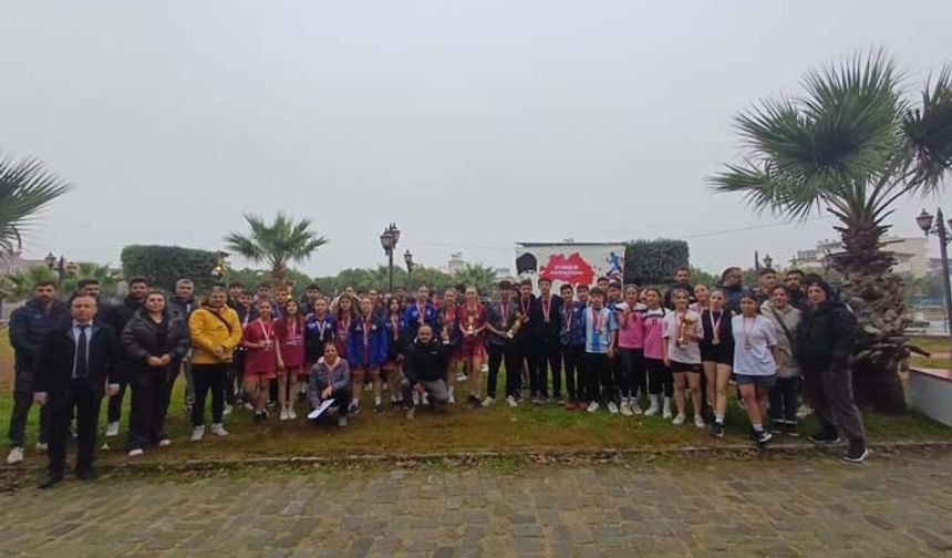 ÇİNE’DE ATATÜRK KOŞUSU’NA YOĞUN KATILIM