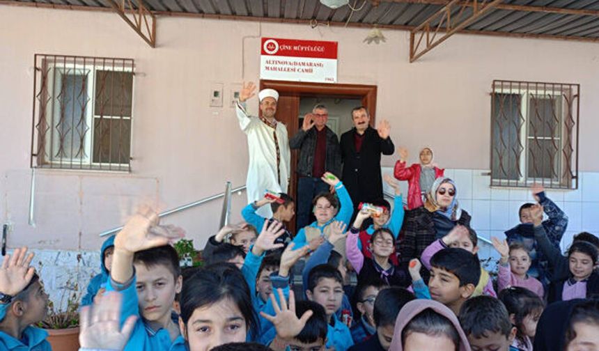 Çine’de “Cami–Çocuk Buluşması” ile Minik Kalpler Ramazan Sevincini Yaşadı