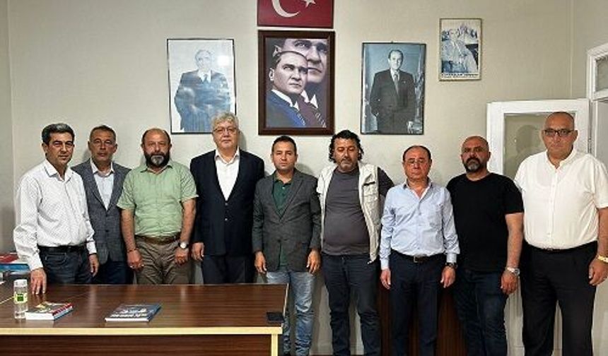 MHP Çine İlçe Başkanlığı'nda devir teslim töreni yapıldı