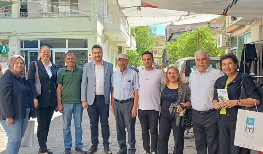 İYİ Parti Aydın ve Çine Teşkilatı Pazar Esnafını Ziyaret Etti