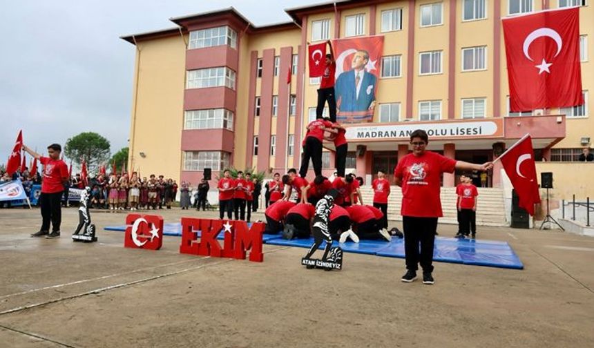 Çine’de Cumhuriyet Bayramı Coşkuyla Kutlandı