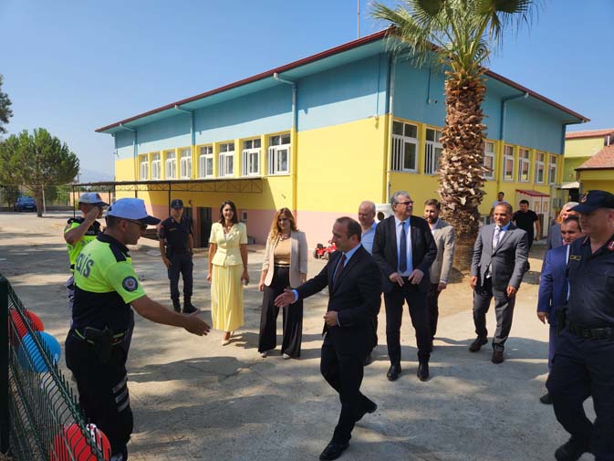 Db0Ab1Ed 890E 4C40 Bf03 D5669D85B7Bc