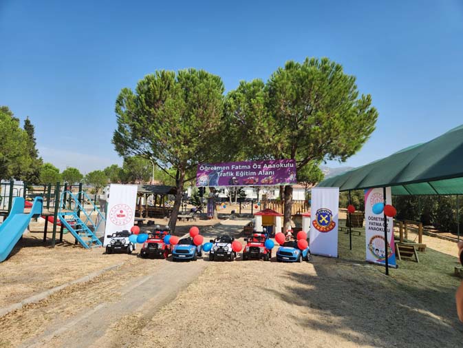 E7F14E07 5F1B 4Fd4 9961 087495Aa2B02