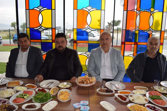 Çinehaberugur Muhtarlar1