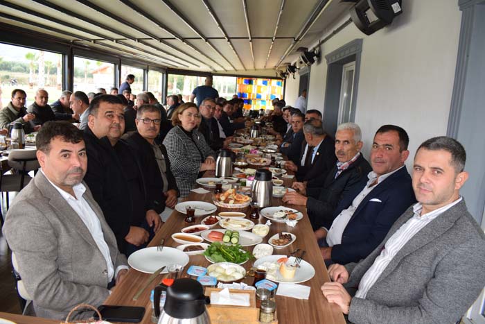 Çinehaberugur Muhtarlar5