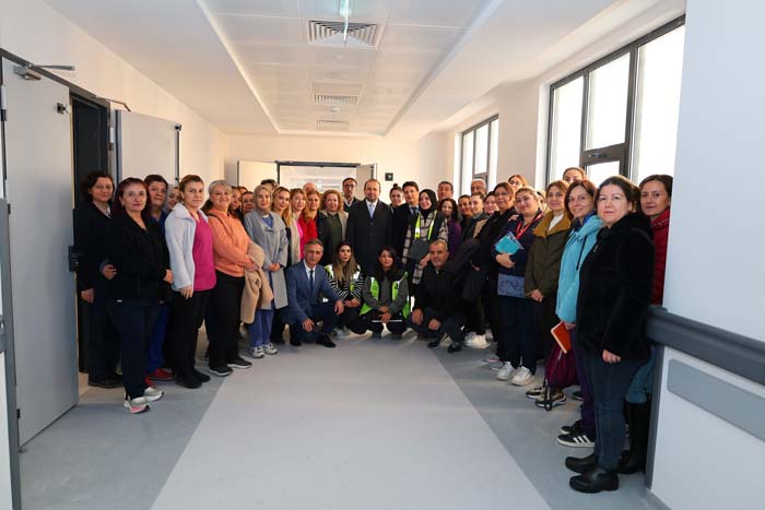 595015802 869272945613057 5811983887850640408 N