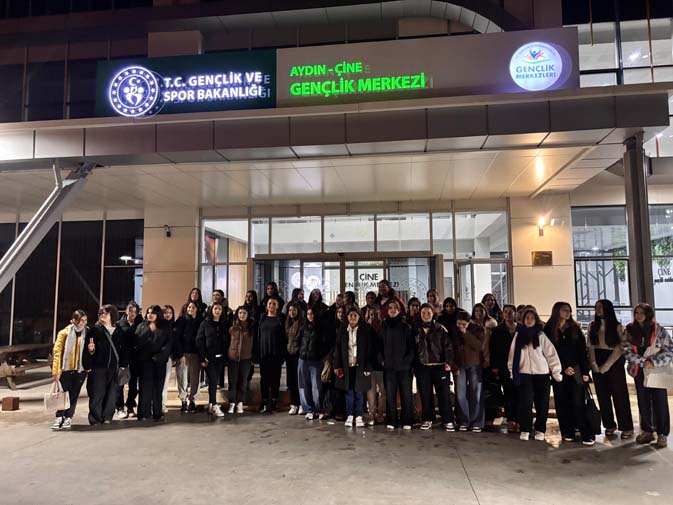 84147C3B B9C6 4C4D B3C7 E83Eb046B640