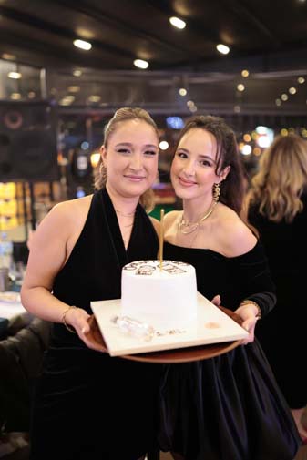 6Cf9C450 4F00 40C6 8C71 1Bc782Aa58C3