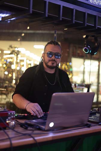 Aade2579 5Feb 4A0A Be49 4E3Ef55B0C02