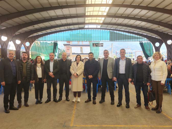 Eb959673 F274 4E18 827C 7A28F7Dca6Bb