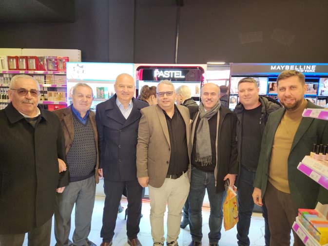 03747Ad9 2A54 4Cc2 Aef3 F3B8Eb8D67D1