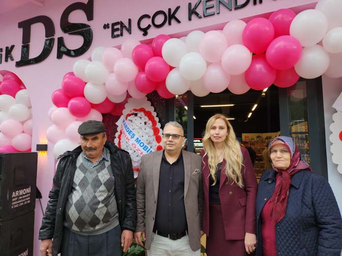 0F51E2F8 B9C4 48E5 859B 43644E8C2C47