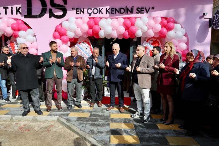 5Bced6D9 C6C1 4F31 855B 433Fb4E4Ca58