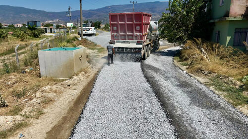 Evciler Ve Sarıoğlu Mahallesi Sathi Asfalt Kaplama Çalışması (1)
