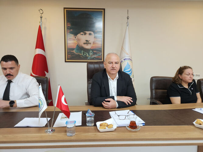 A821A177 5D6C 4175 8922 D45Ade74953E